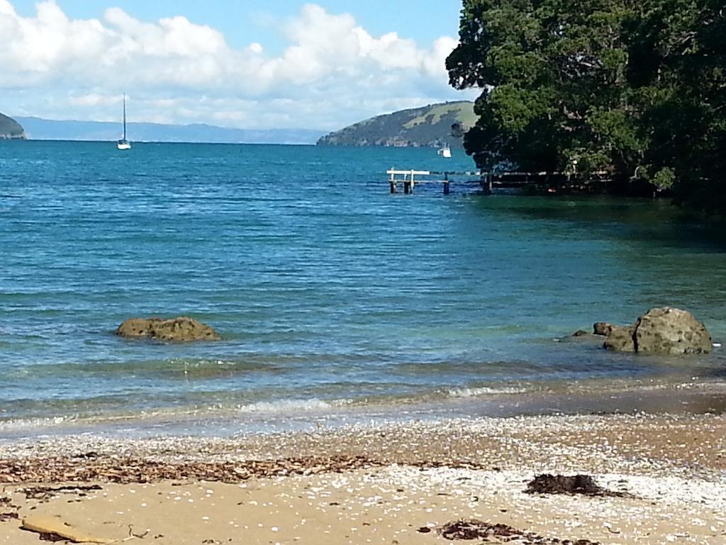 Готель Oamaru Bay Tourist Park Coromandel Екстер'єр фото