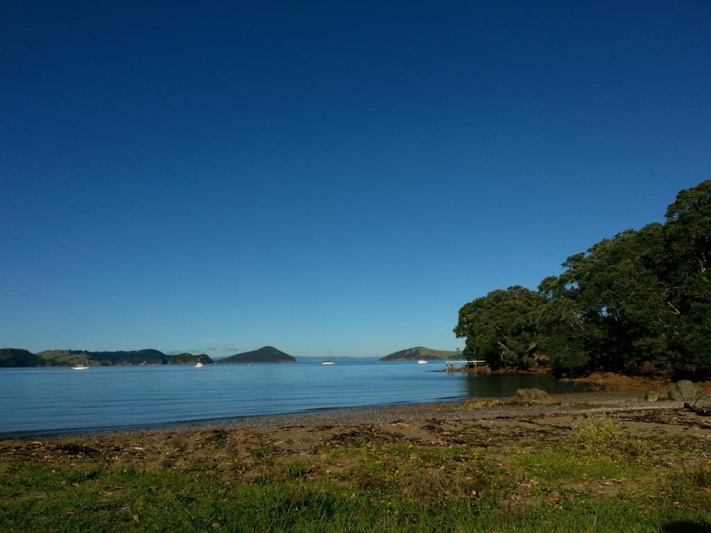 Готель Oamaru Bay Tourist Park Coromandel Екстер'єр фото